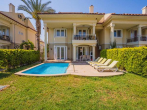 Çalışta Denize Sıfır 8 Kişilik Villa Pearl 7